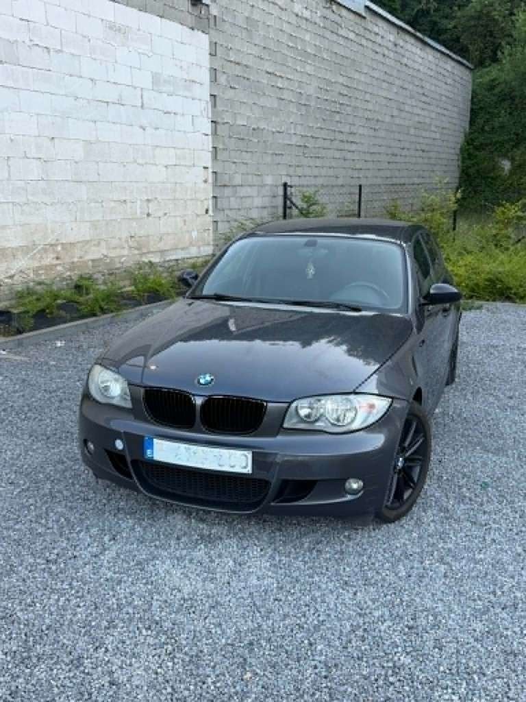 Bmw 116i e87 Pack M Prête à immatriculer, Auto's, BMW, 1 Reeks, Apple Carplay, Leder, Particulier