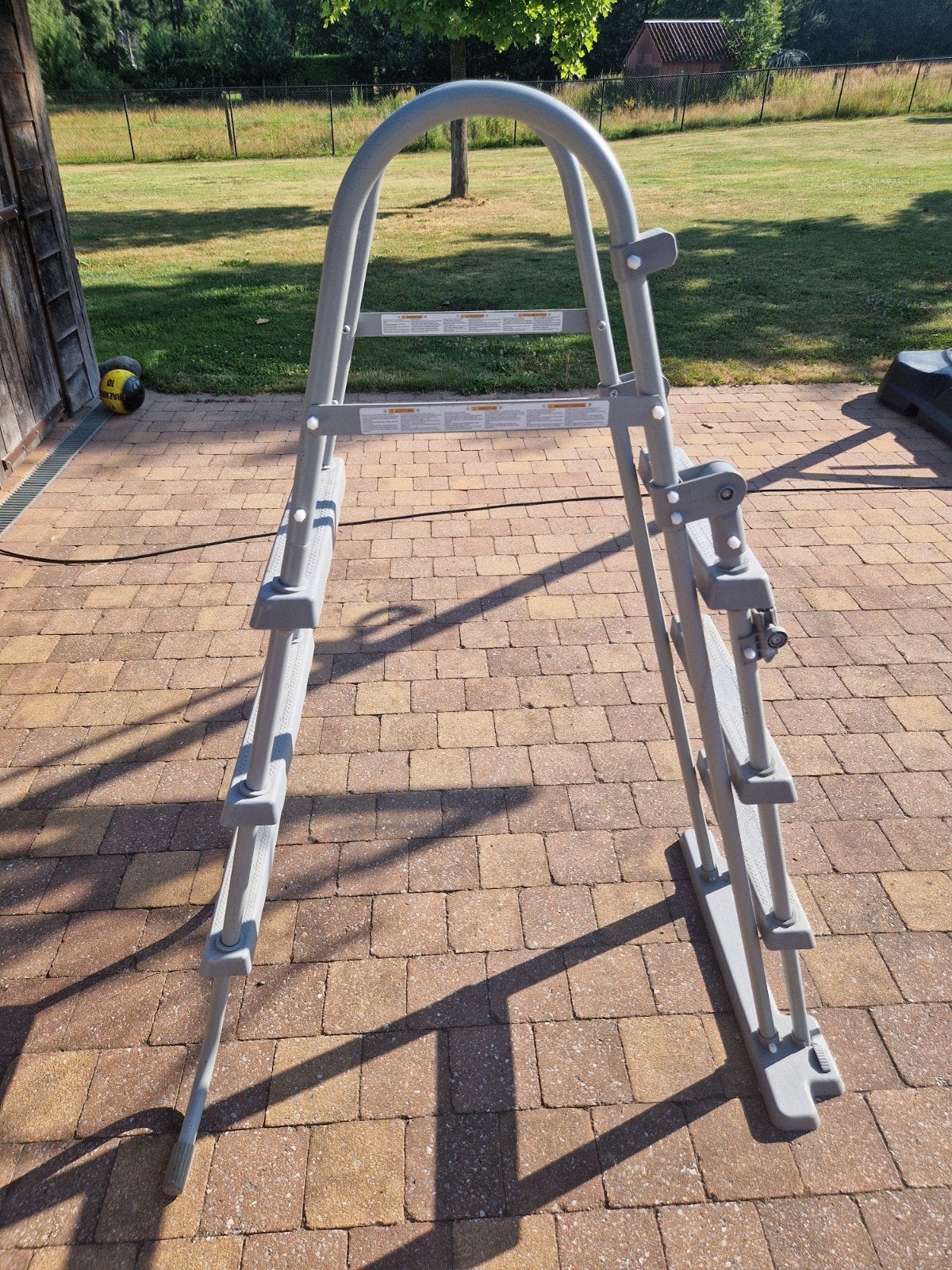 Bestway 107 cm ladder, met beveiliging., Ophalen, Ladder