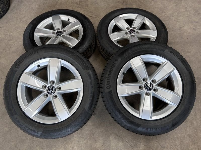 17 inch Corvara velgen + winterbanden Volkswagen Tiguan 3G00, Pneus et Jantes, -, 17 pouces, Utilisé