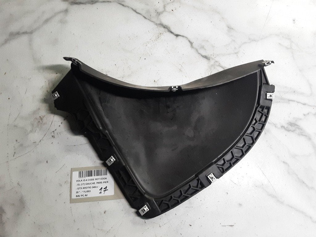 BAVETTE Volkswagen ID.4 (E21) (01-2020/10-2023) (11A805825A), Volkswagen, Mevr. I. Hauben, Utilisé, Rue de l'Espoir 34 34
4030  GRIVEGNÉE, BE