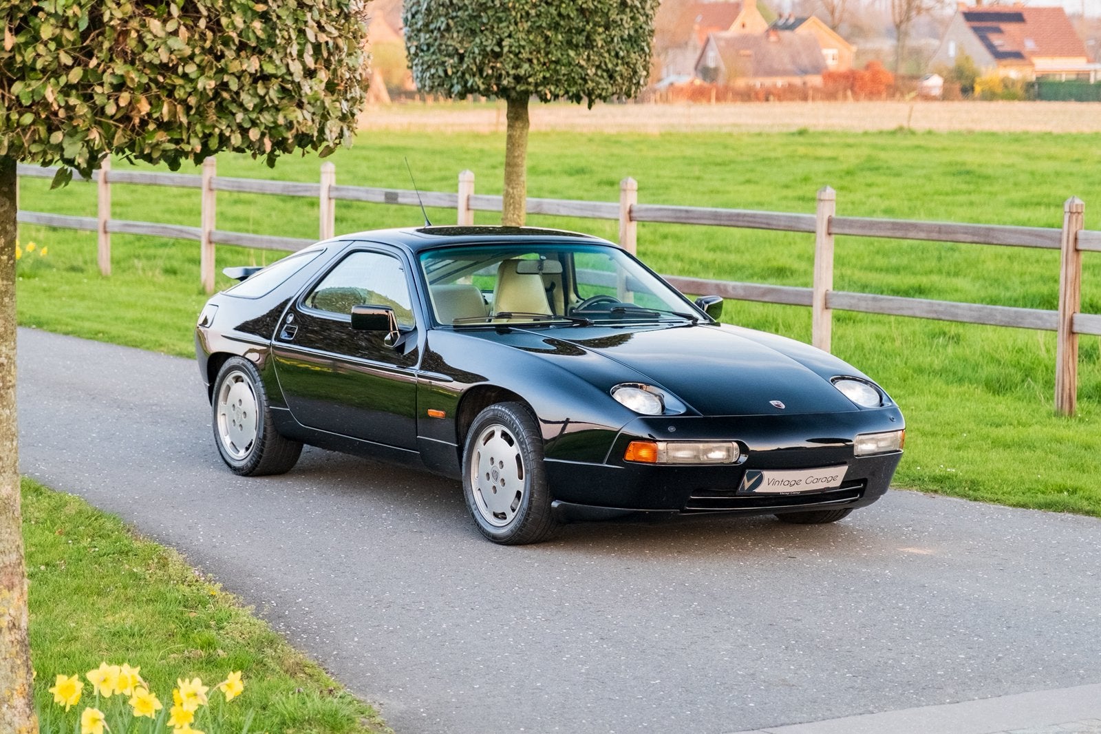RECHERCHÉ ! Porsche 928, Entreprise, Achat