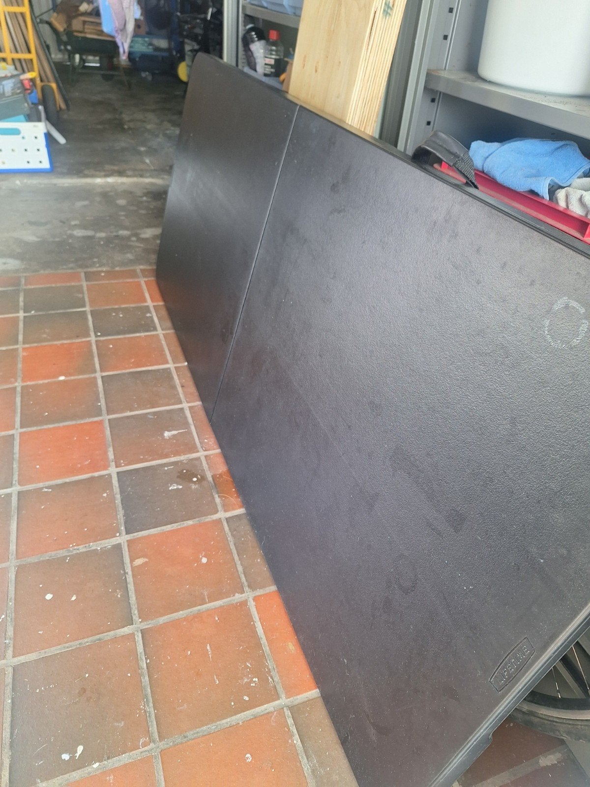plooi tafel voor rommelmarkt, Ophalen