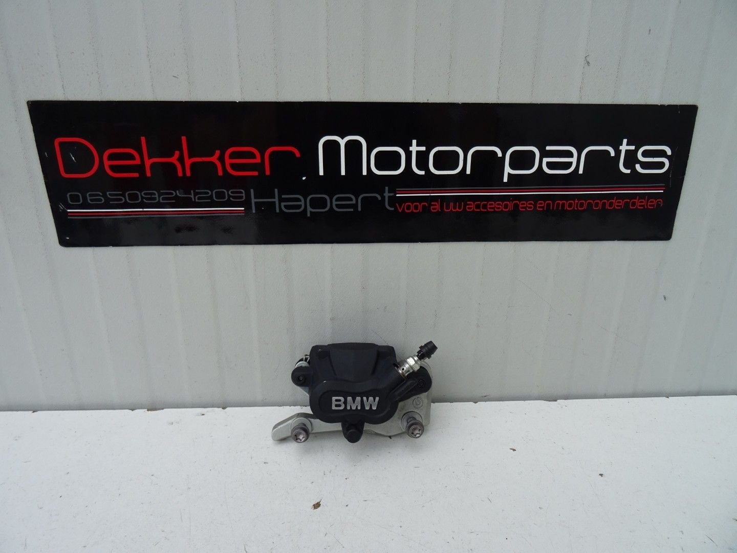 BMW Achter Remklauw BMW R Nine T Pure / Urban 2015-2024, Motoren, Onderdelen | BMW, Ophalen of Verzenden, -, -, -
