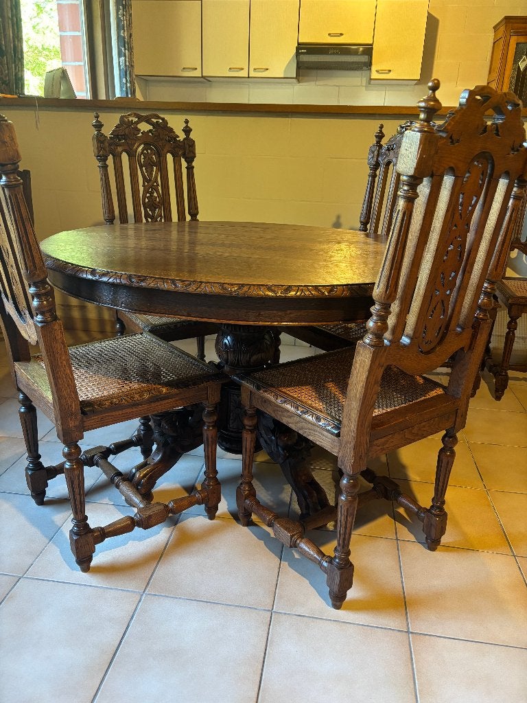 Tafel en stoelen, Antiek en Kunst, Ophalen