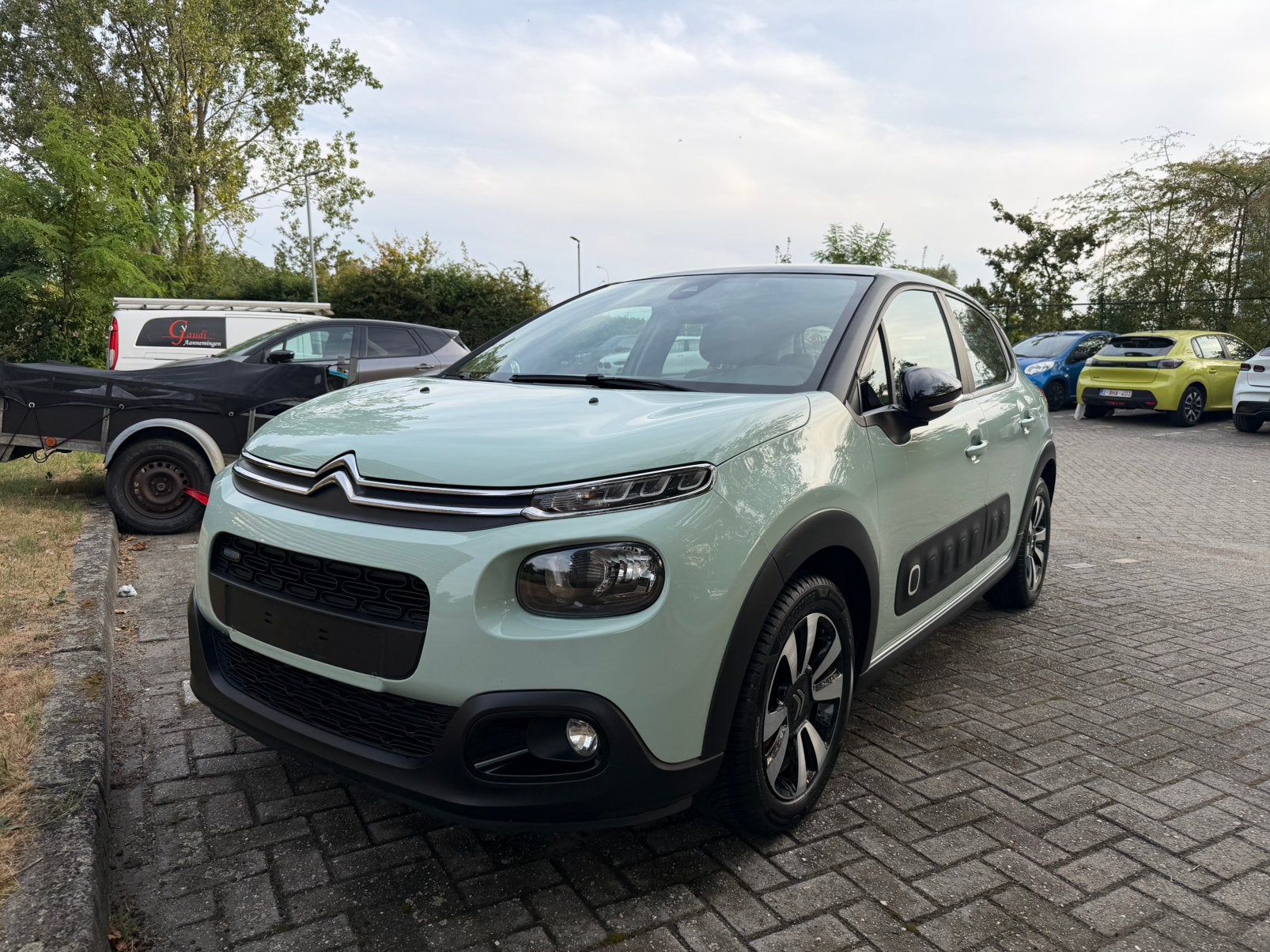 Citroën C3 1.2 Puretech met Panoramadak!, Auto's, Voorwielaandrijving, Parkeersensor, Stof, 1199 cc