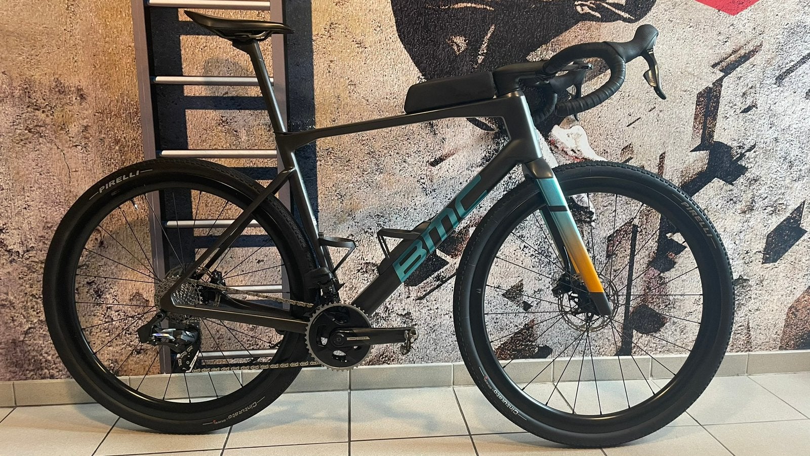 BMC gravel Kaius 01  Force + Powermeter Maat 58, 28 inch, Carbon, 10 tot 15 versnellingen, Heren
