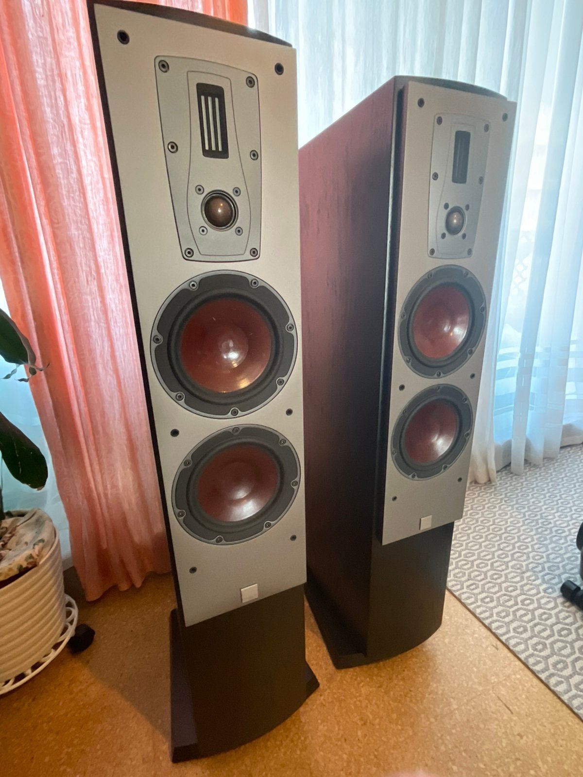 Dali Mentor 6 (black ash) vloerstande speakers high end, Audio, Tv en Foto, Ophalen of Verzenden, Zo goed als nieuw, Dali