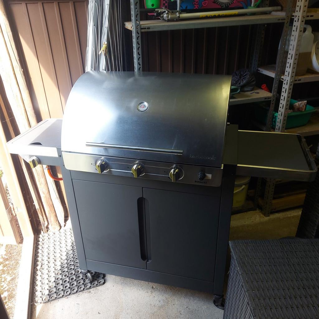 Barbecook Brahma 4.2 gasbarbecue met volle light gasfles, Ophalen