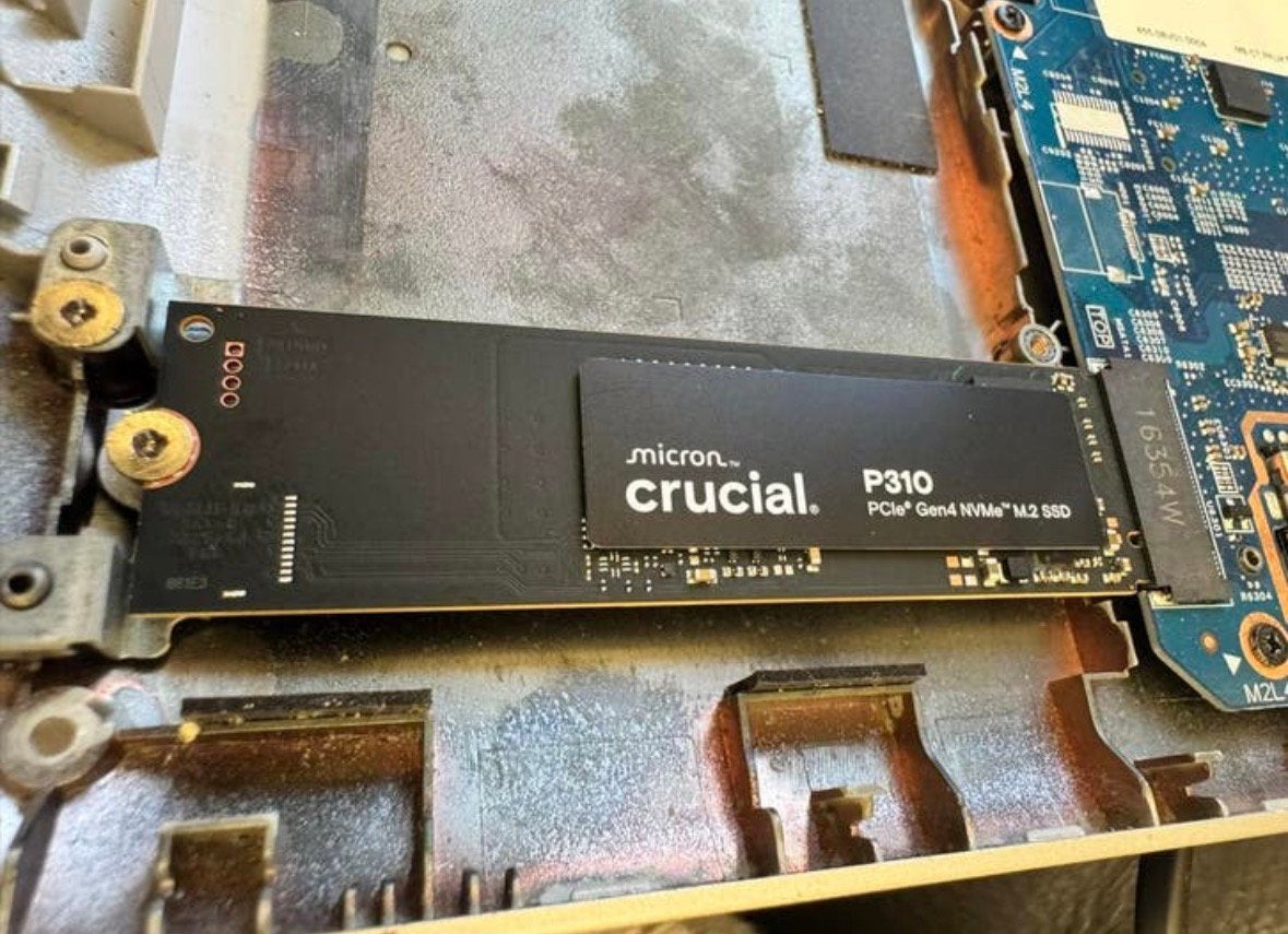Micron Crucial P310 NVME SSD 500GB, Computers en Software, Harde schijven, Intern, SSD, Ophalen of Verzenden, Zo goed als nieuw