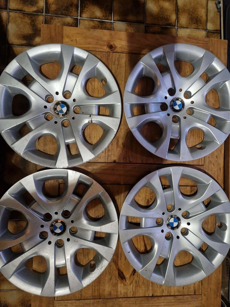 Lot de 4 enjoliveurs bmw 17 pouces, Enlèvement ou Envoi