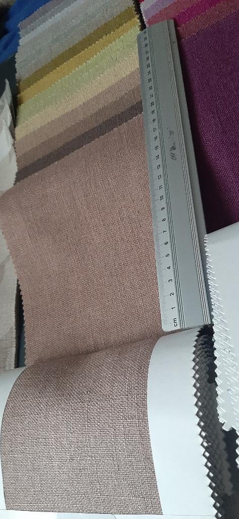 Stof 50 lapjes zelfde grootte, 50 verschillende kleuren, Hobby en Vrije tijd, Ophalen, Overige kleuren, Nieuw, Katoen