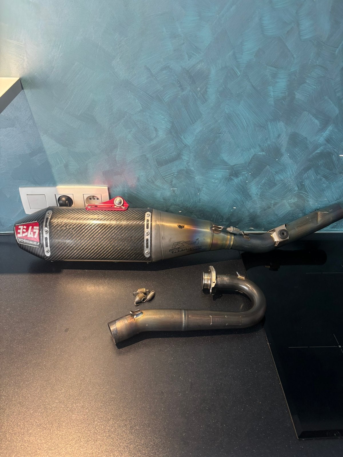 Yoshimura RS-4 volledige uitlaat, Vélos & Vélomoteurs, Enlèvement, Comme neuf