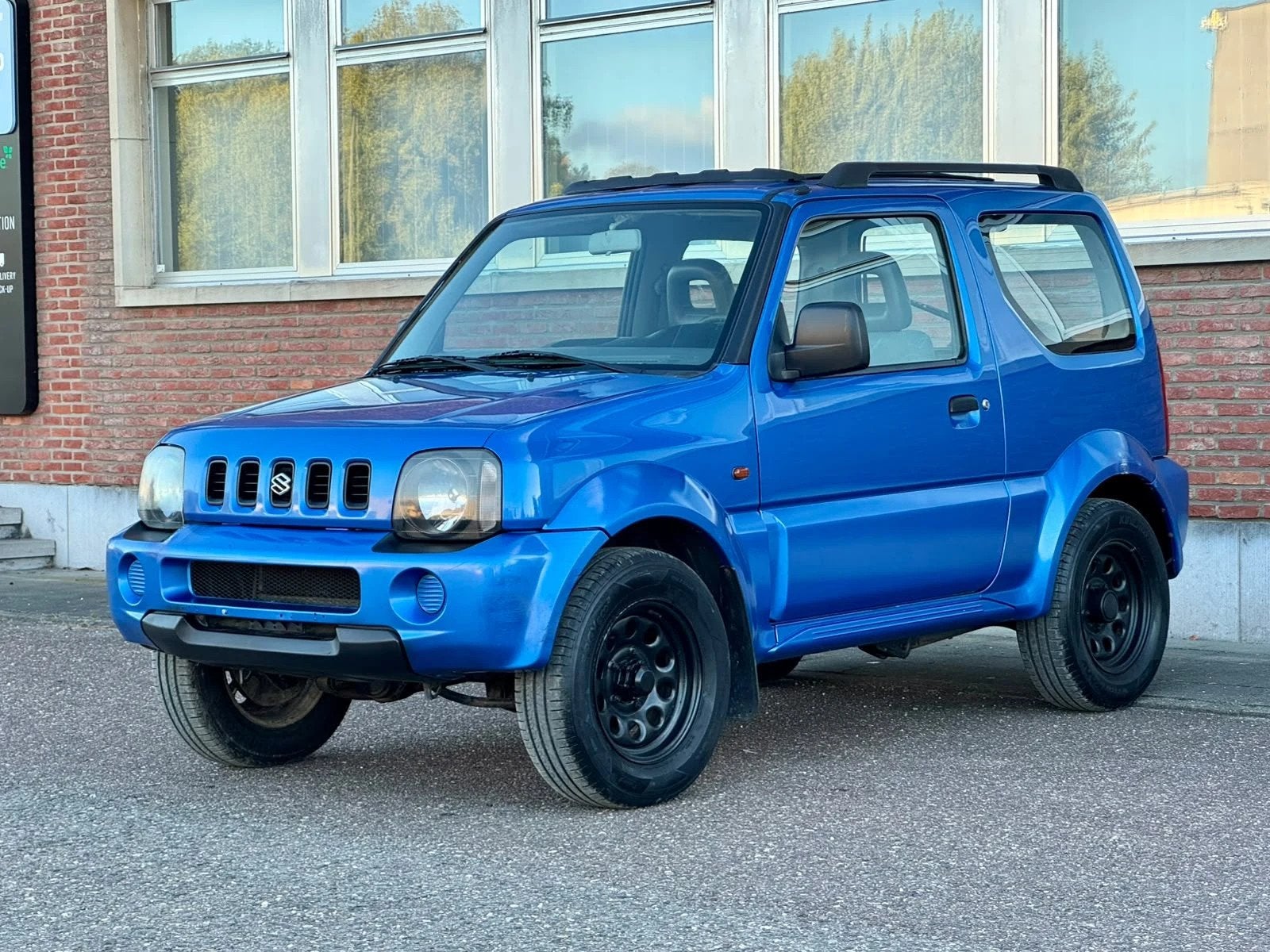 SUZUKI JIMNY 1.3 JLX /TOIT OUVRANT/146000KM/, Autos, Achat, 213 g/km, Entreprise, 1120 kg