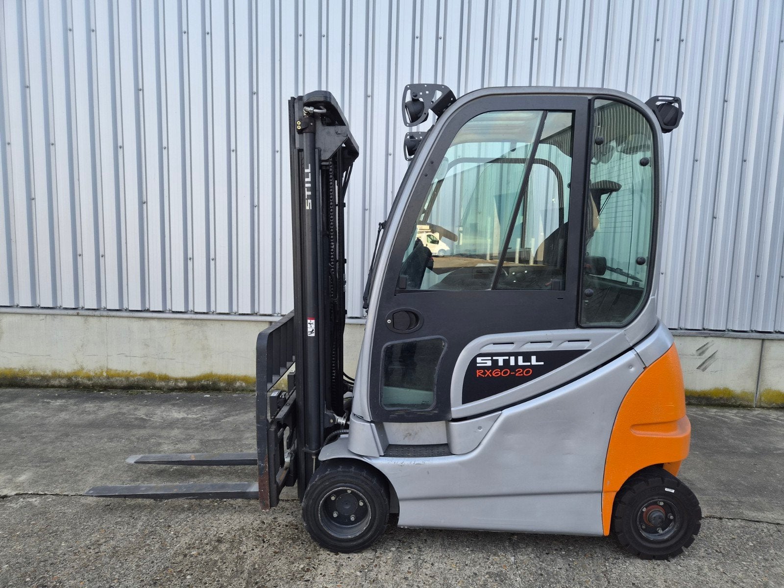 Heftruck Still RX60-20 2017, Articles professionnels, Machines & Construction | Chariots élévateurs & Transport interne, Électrique