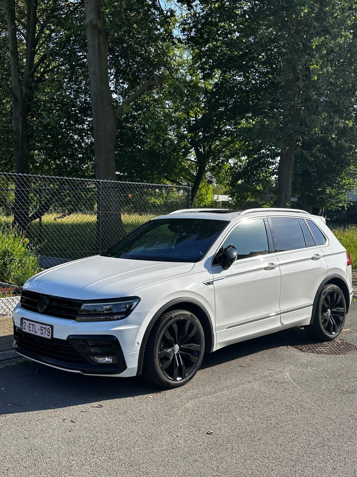 VW TIGUAN 1.5 TSI max R-line, Auto's, Volkswagen, Bedrijf, Tiguan, Lichtmetalen velgen, Wit, Ophalen