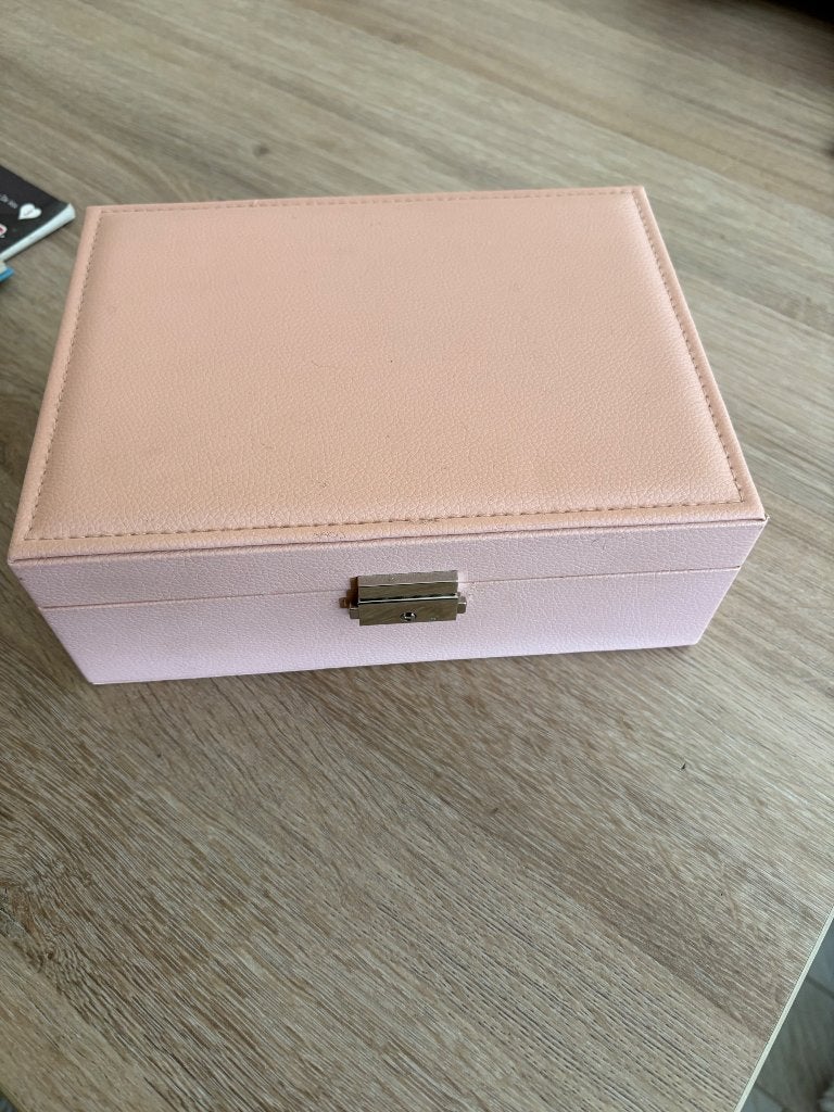 Juwelen kistje, Ophalen of Verzenden, Zo goed als nieuw, Roze, Hardcase