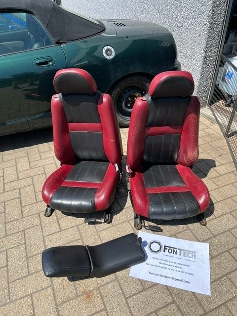 MGF MG TF zetel set in zwart & rood leder . Zomerkoopje !, Verstelbare rugleuning, Ophalen, Overige merken, Gebruikt