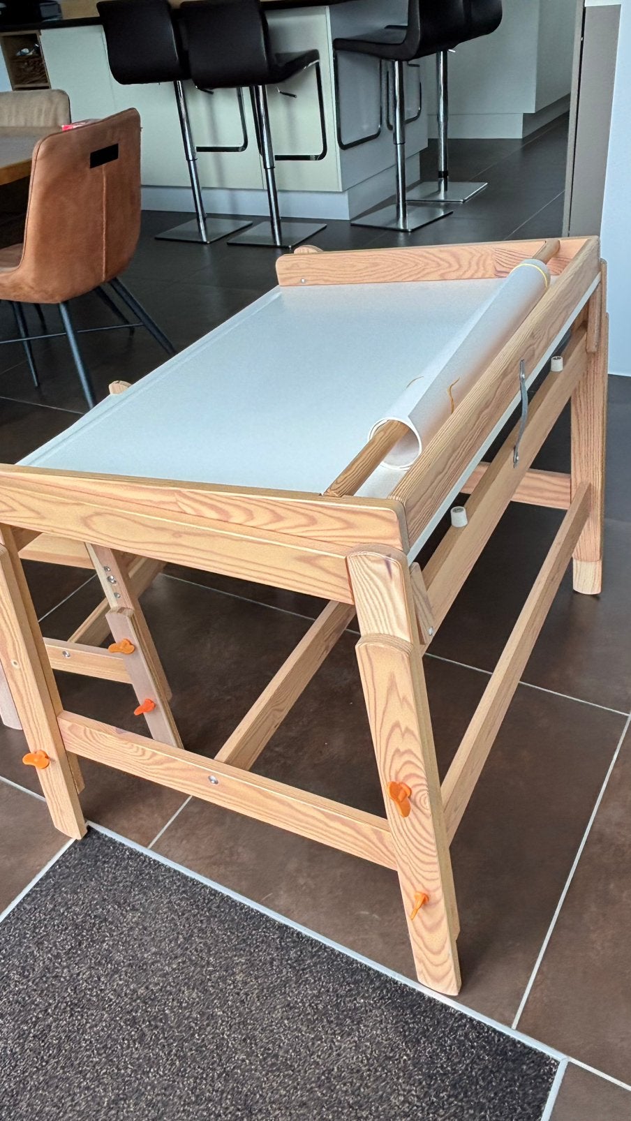 Ikea stoel en tafel voor kinderen om te knutselen, Kinderen en Baby's, Ophalen, Gebruikt, Tafel(s) en Stoel(en)