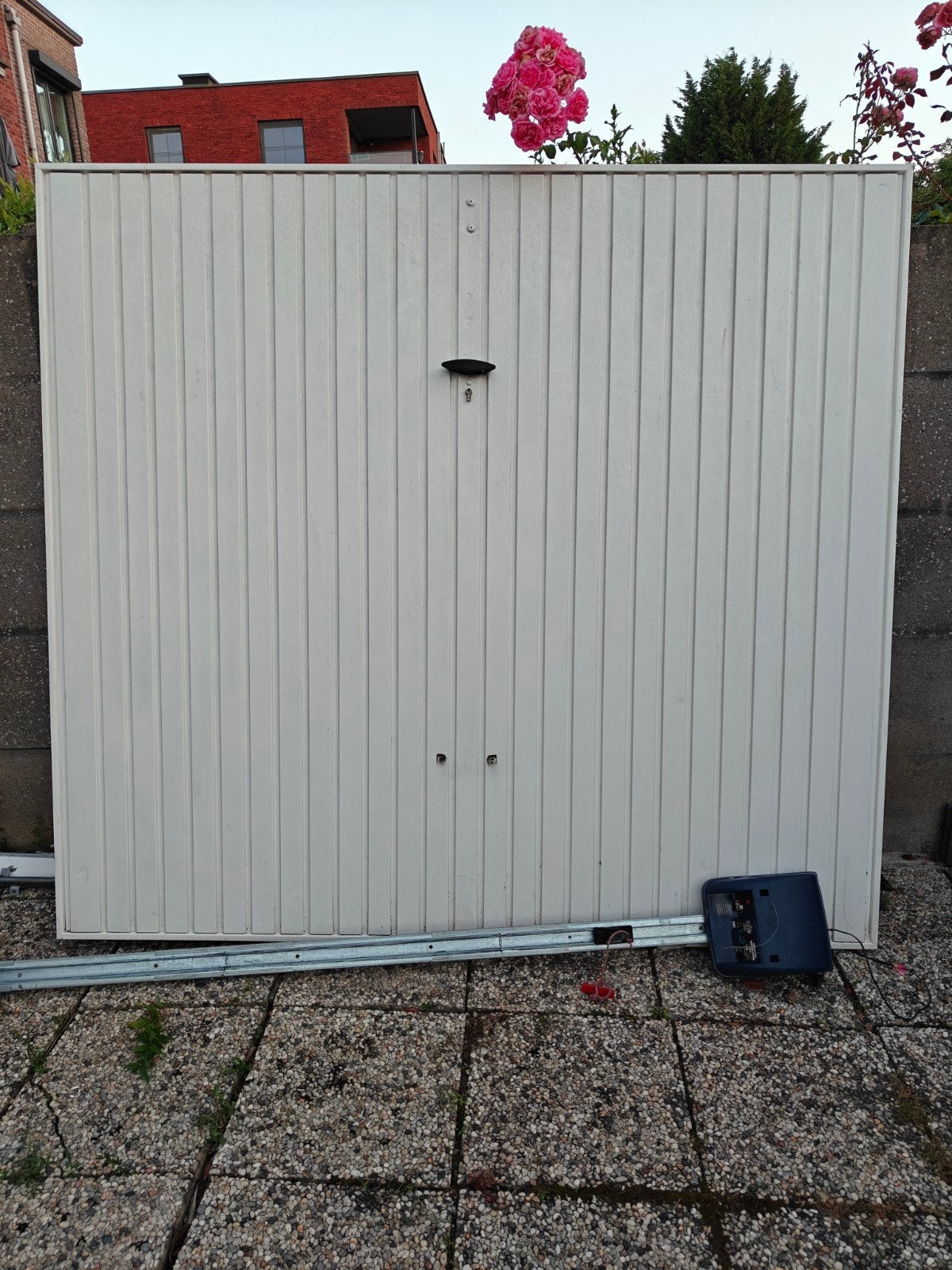 Porte de garage, Enlèvement