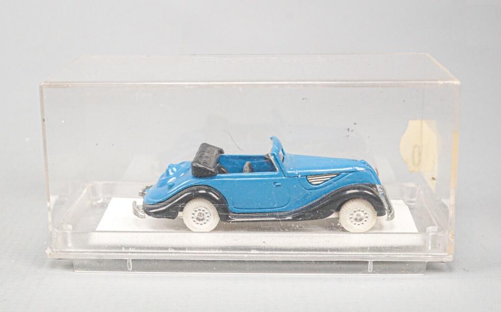 1:87 Praliné 82002 BMW 327 Cabrio blue (Revell), Hobby en Vrije tijd, Ophalen of Verzenden, Zo goed als nieuw, Auto, Overige merken