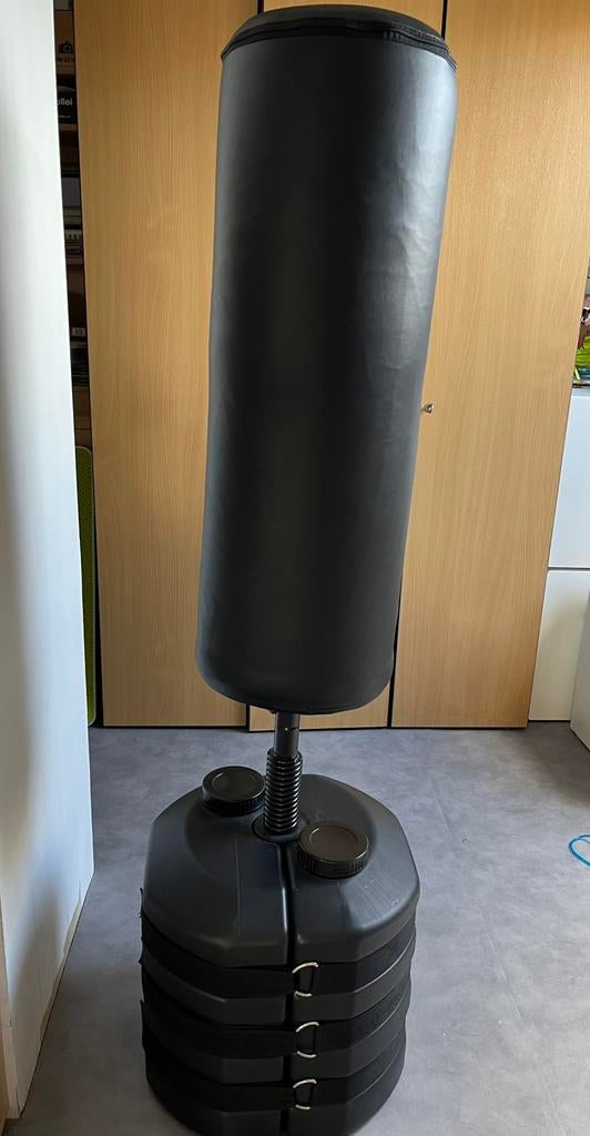 Sac de boxe sur support, Sports & Fitness, Enlèvement, Comme neuf, Sac de boxe