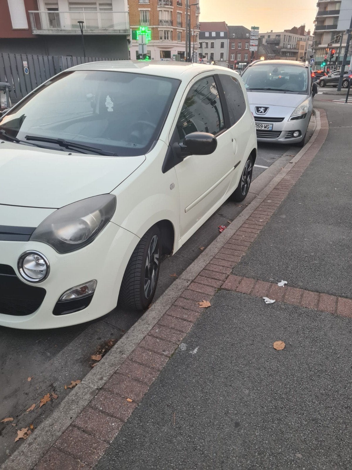 TWINGO 1.2 ESSENCE, Auto's, Twingo, 5 zetels, Particulier, 3 deurs