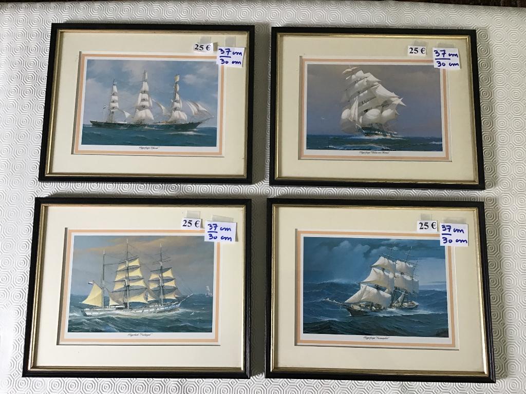 4 magnifiques voiliers magnifiquement encadrés à 25€, Enlèvement ou Envoi, Comme neuf