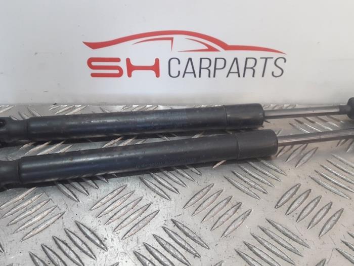Set Gasdempers Achterklep van een Audi A4, Gebruikt, -, -, -