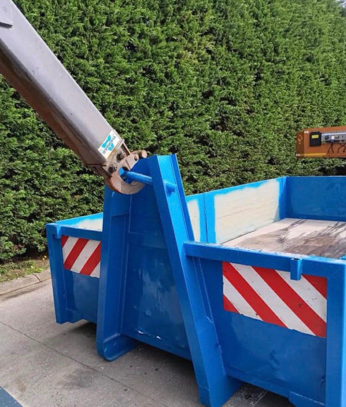Container met deuren, Enlèvement