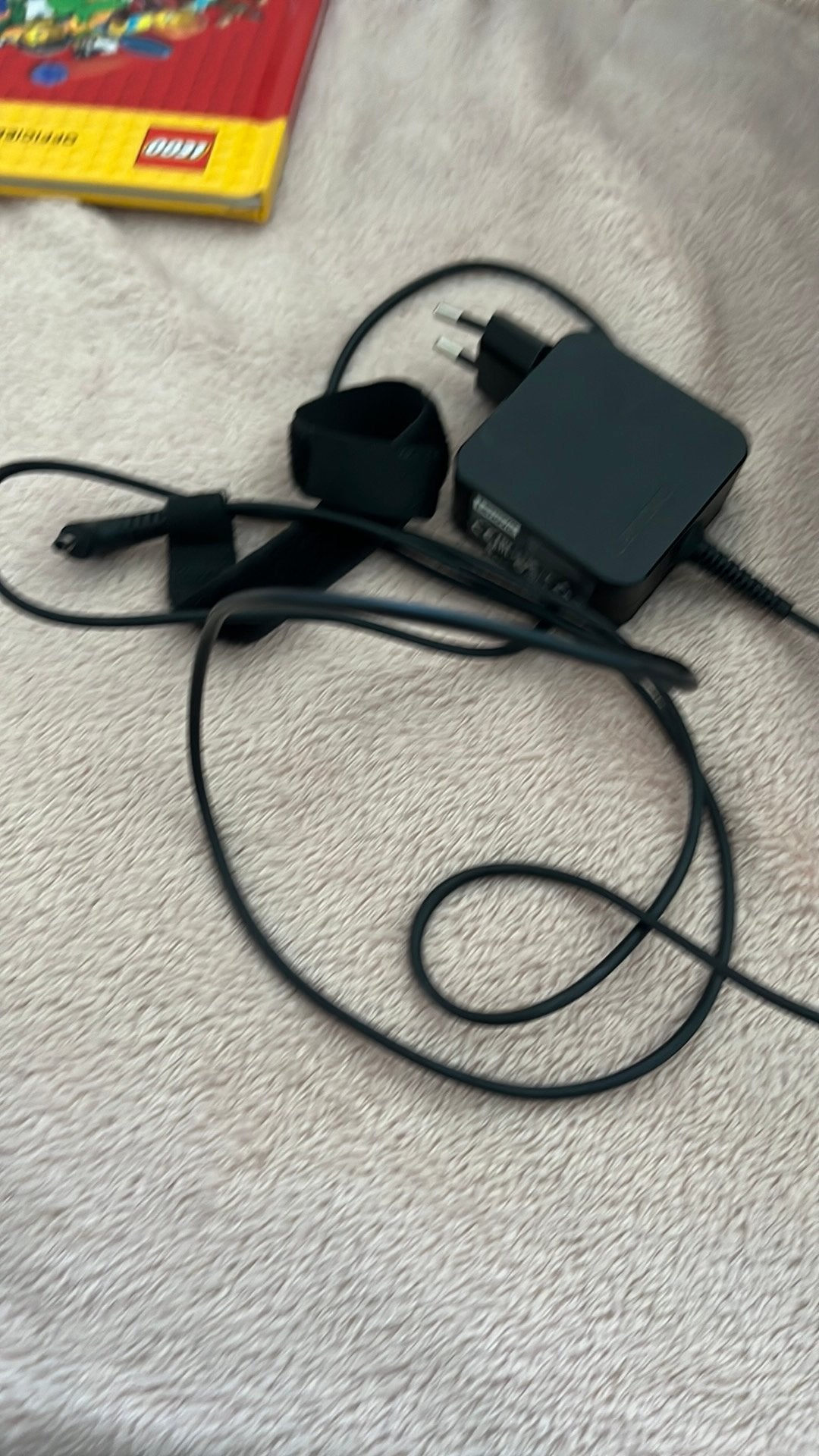 Lenovo oplader, Ophalen, Zo goed als nieuw