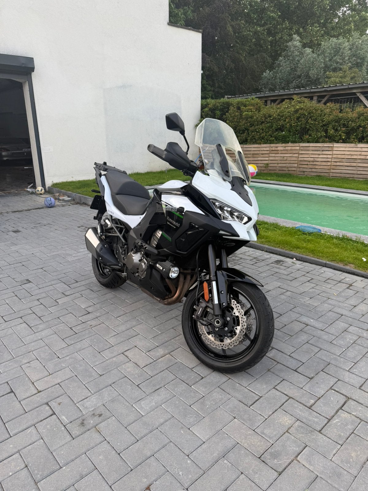 Kawasaki versys 1000 grand tourer, Motoren, Motoren | Kawasaki, 4 cilinders, Motorrijbewijs A, Traction Control, Gebruikt