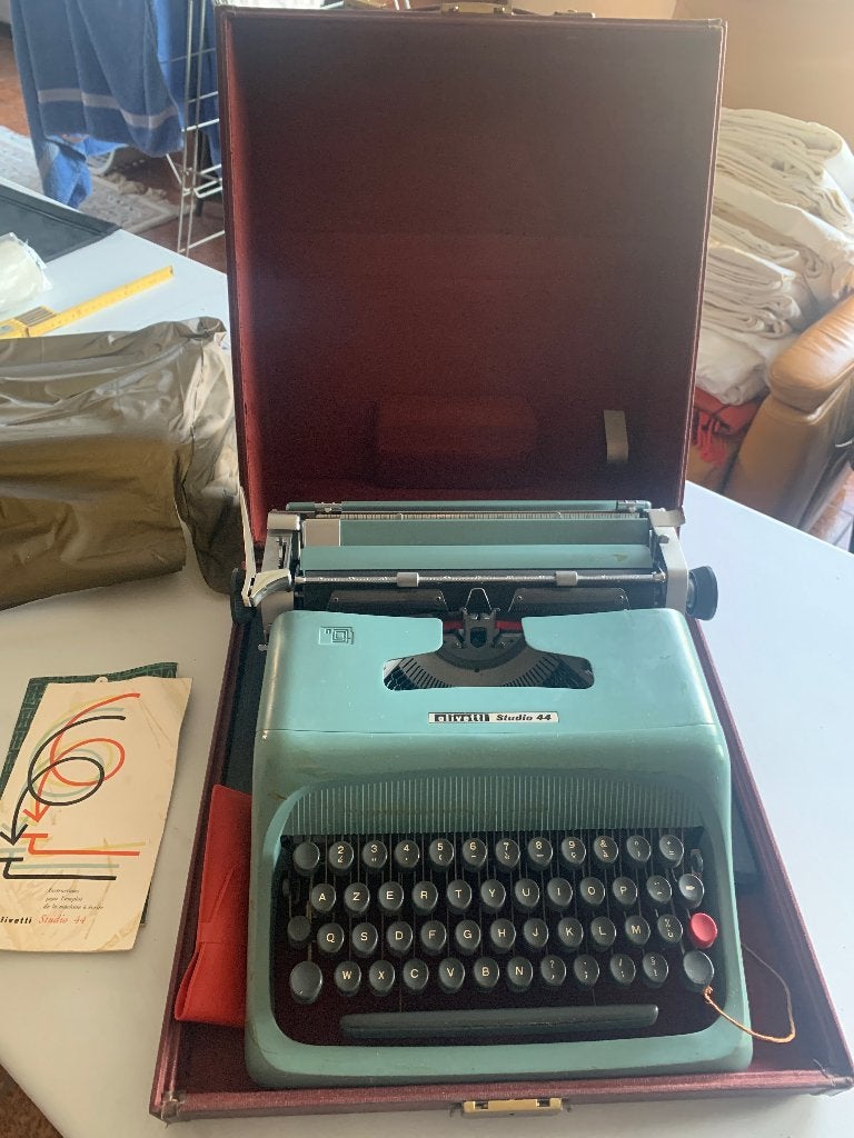 Olivetti Studio 44, Ophalen, Gebruikt