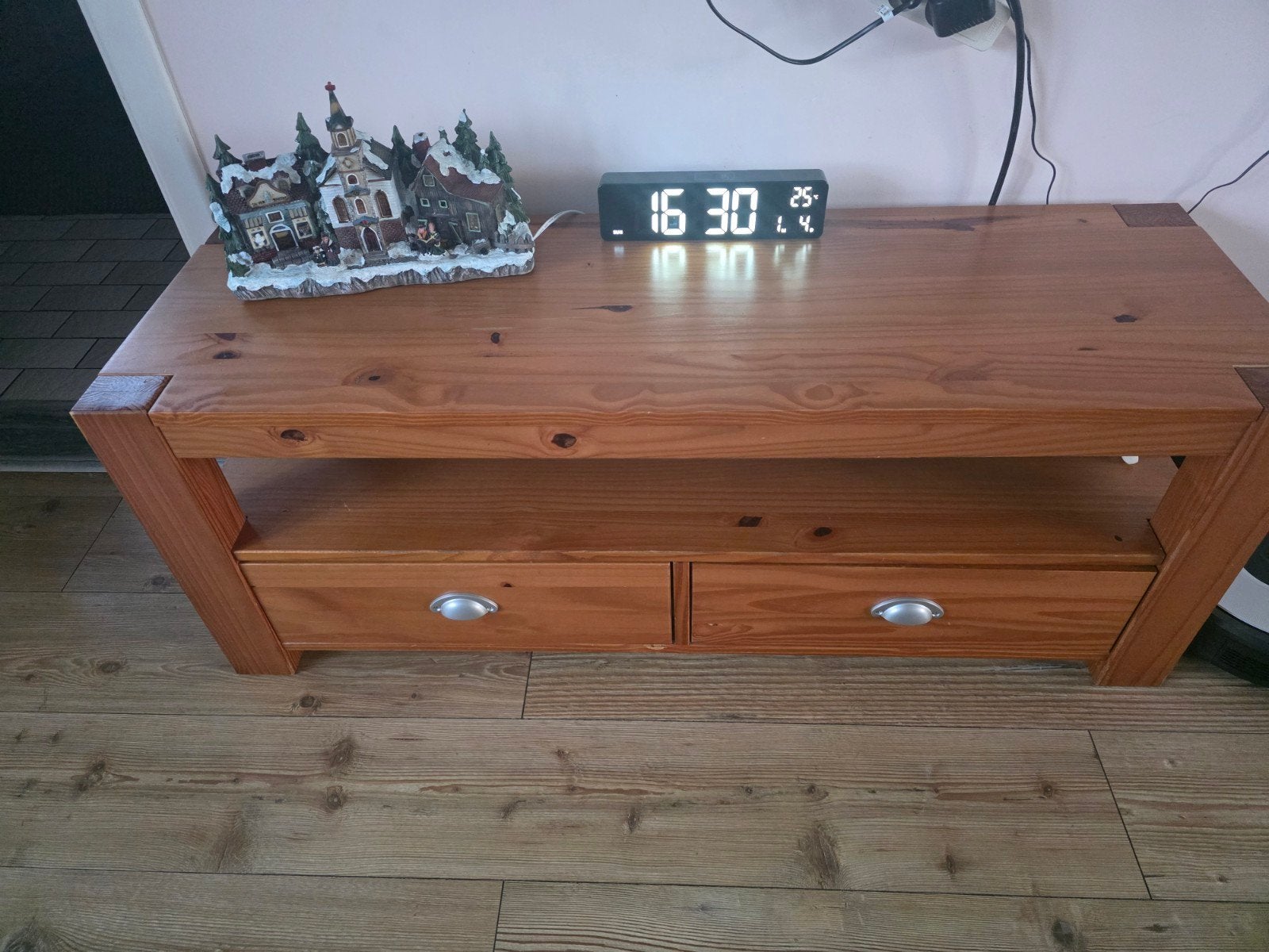 houten tv meubel, Huis en Inrichting, Ophalen, Zo goed als nieuw