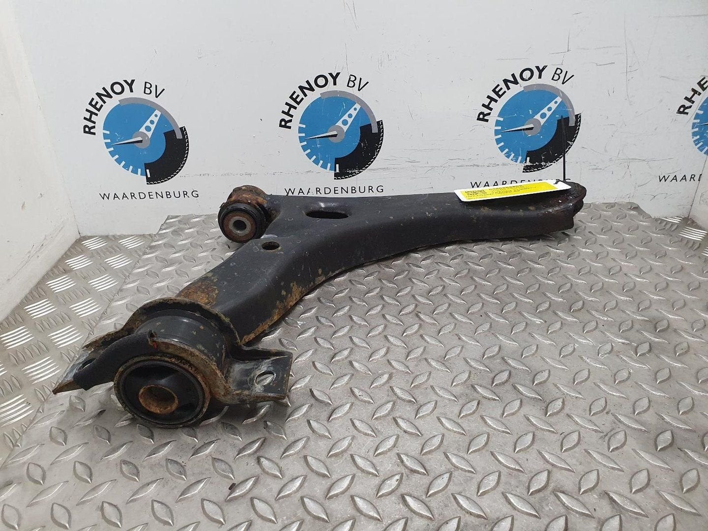 FORD TRANSIT CONNECT T200S 1.8 TDCi EcoEd DRAAGARM ONDER RV, Enlèvement ou Envoi, Utilisé, Stiba membre