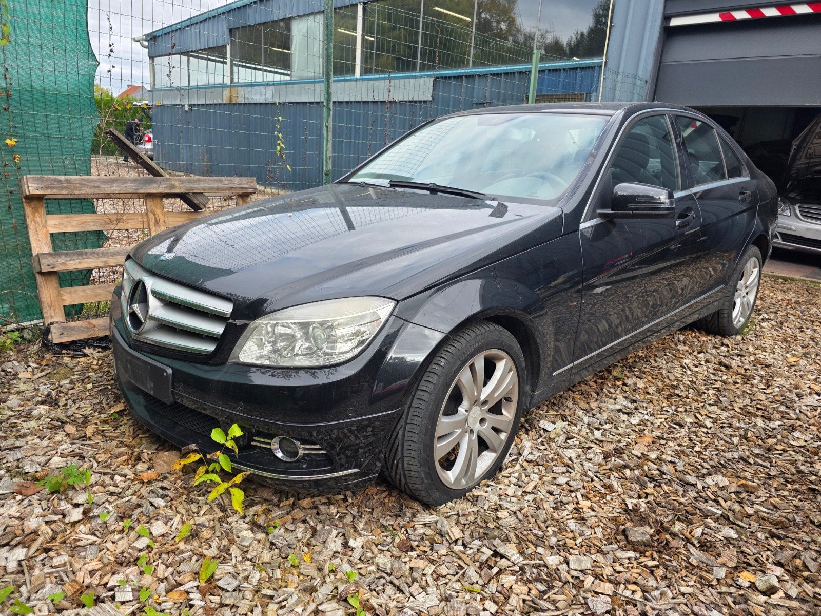 Mercedes c-klasse, Ophalen