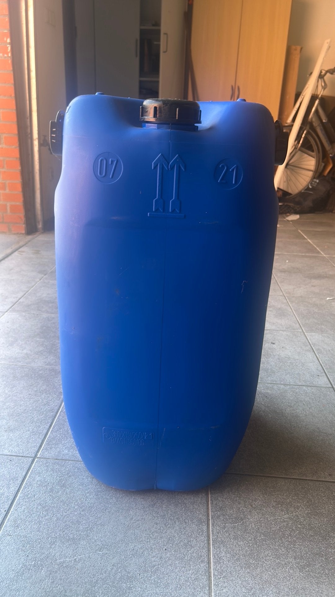 4 blauwe jerrycans van 21 liter – tweedehands, Ophalen, Zo goed als nieuw, Kunststof