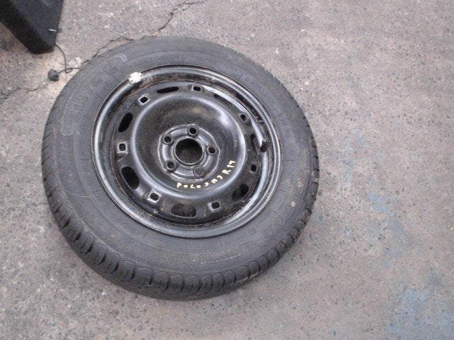 Roue Volkswagen Polo 4 2005-2009 185/60r14 5 trous  LP/15684, Autos : Pièces & Accessoires, Enlèvement, Utilisé, Volkswagen