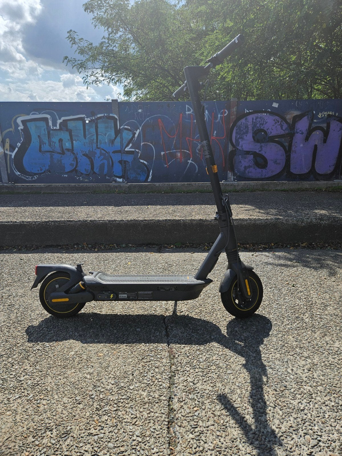 ninebot max g2, Fietsen en Brommers, Steps, Ophalen, Gebruikt, Elektrische step (E-scooter), Ninebot g max2