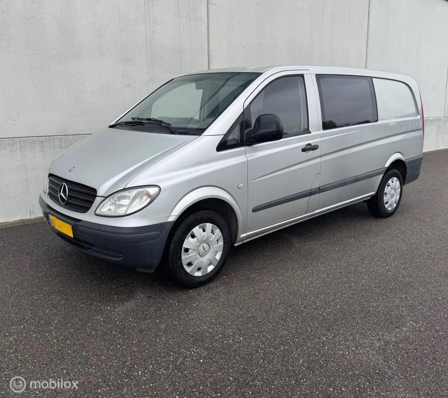 Mercedes Vito 109 CDI 320 DUBBELE CABINE NAP APK 30/05/27, Auto's, 4 deurs, Stof, 4 cilinders, Mercedes-Benz