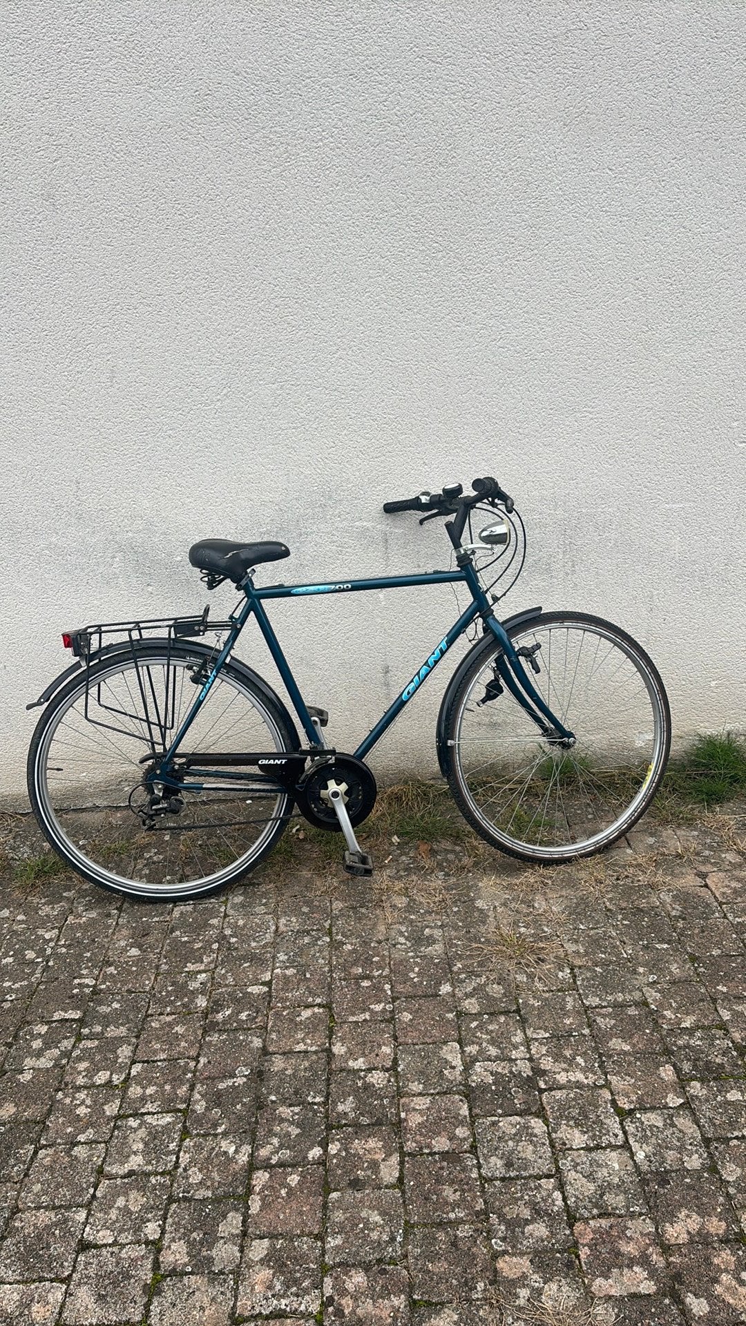 Giant stadsfiets blauw – met versnellingen en bagagedrager, Fietsen en Brommers, Ophalen of Verzenden, Zo goed als nieuw, Giant