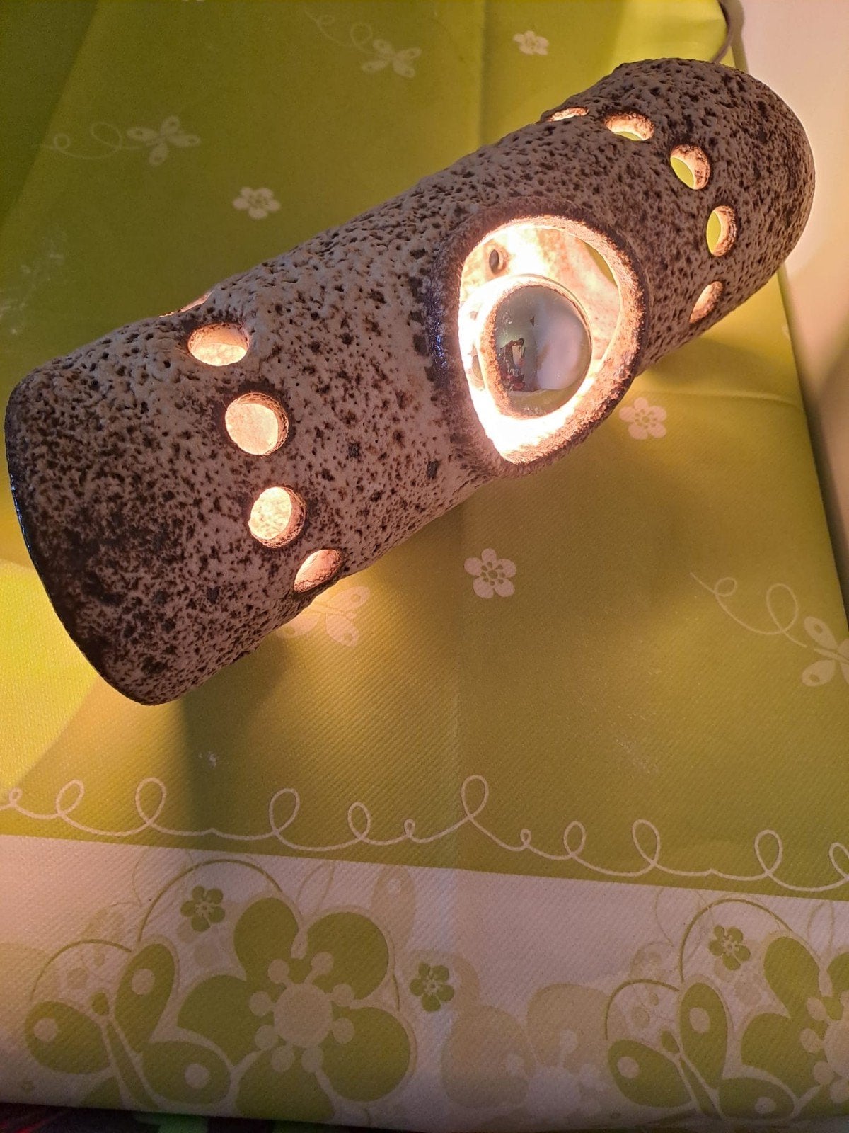 Keramieke retro wandlamp van Marius van Woerden., Huis en Inrichting, Ophalen, Gebruikt, Overige materialen, Vinted