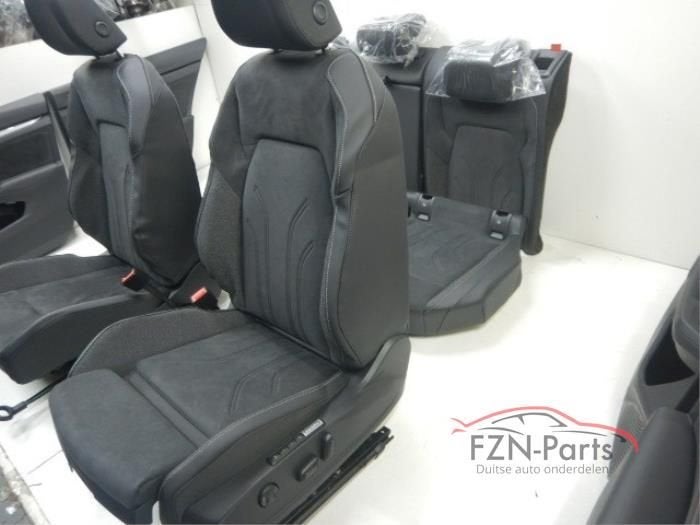 VW Golf 8 Facelift Interieur Leer Stof Alcantara Memory Alca, Enlèvement ou Envoi, Utilisé