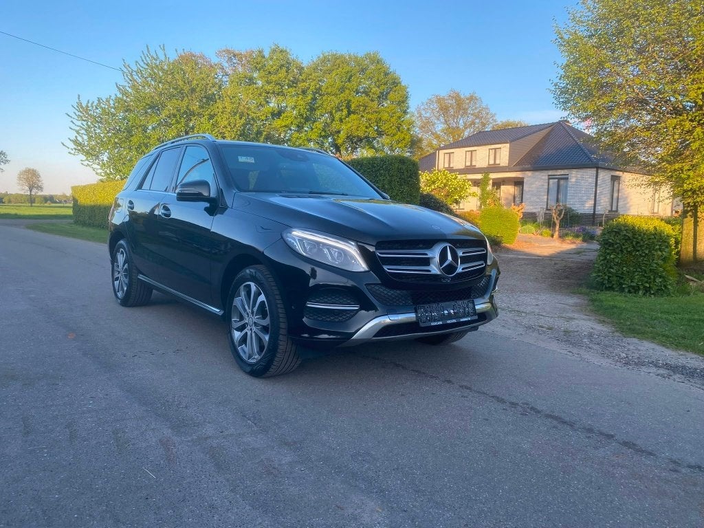 Mersedec Benz Gle 350 euro 6 top staat, Auto's, Automaat, Dealer onderhouden, 174 g/km, Zwart