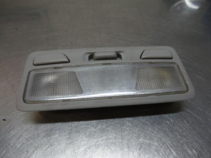 Eclairage intérieur avant d'un Mitsubishi Space Wagon (Spac, Autos : Pièces & Accessoires, Éclairage, Mitsubishi, Utilisé, Enlèvement ou Envoi