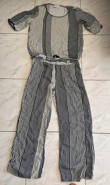 Set Julia June maat 40 (nr2410a), Maat 38/40 (M), Zwart, Ophalen of Verzenden, Julia June