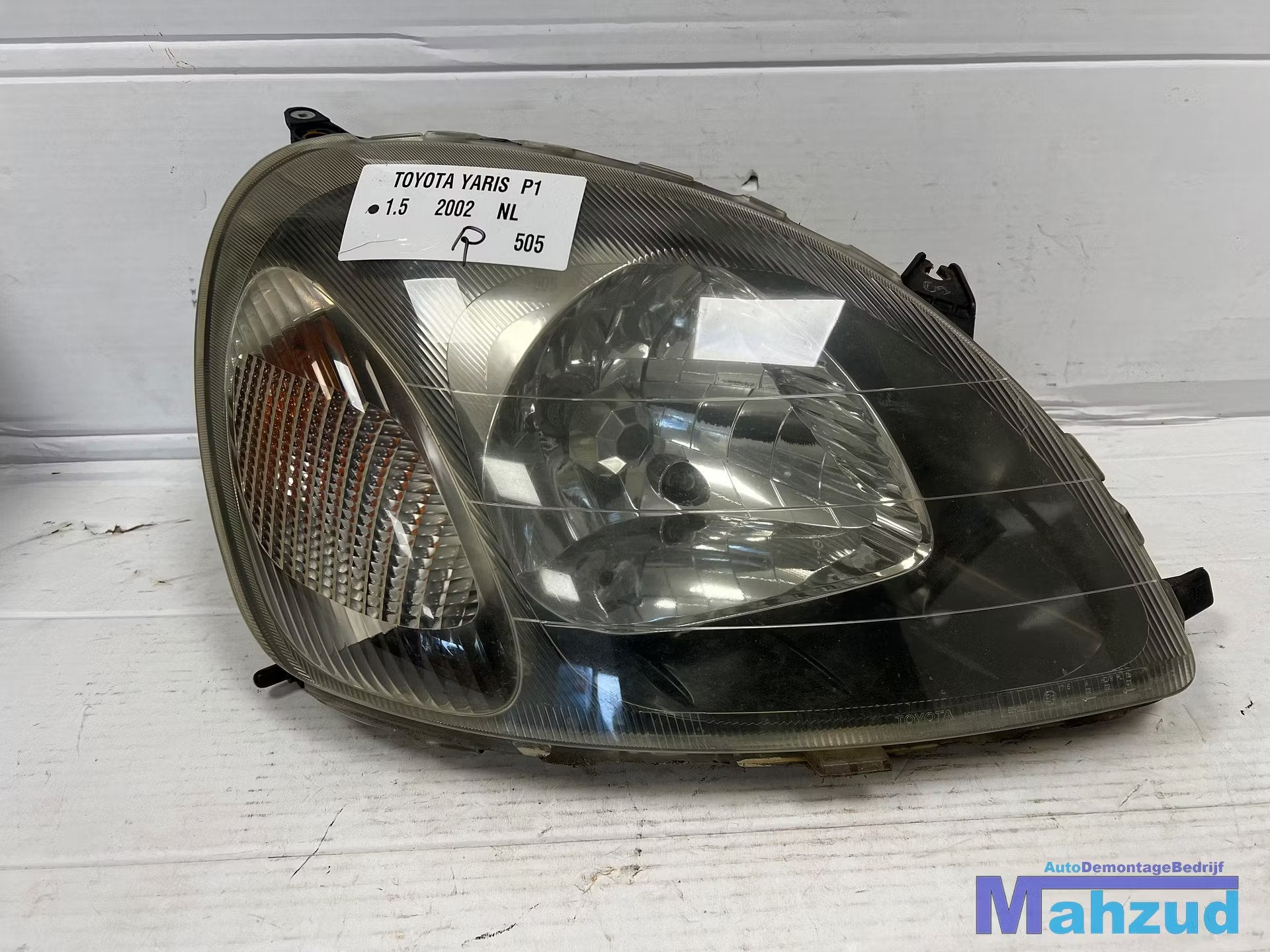 TOYOTA YARIS P1 rechts koplamp 1999-2004, Auto-onderdelen, Info@toyota.co.jp, Gebruikt, Toyota Motor Corporation, Toyota-Cho 1
471-8571  Toyota City