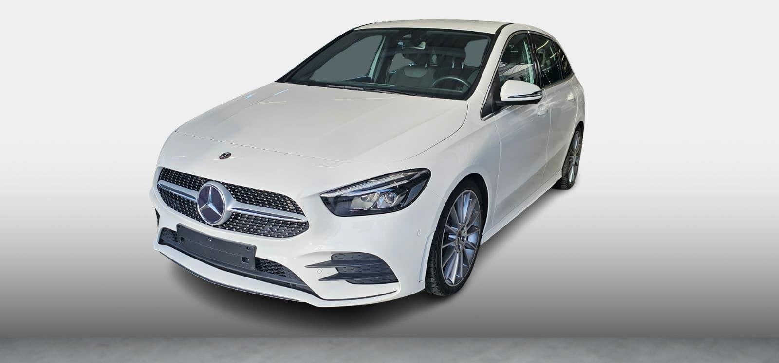 Mercedes-Benz B-klasse B 180 AMG LINE, Gebruikt, 4 cilinders, 136 pk, Wit