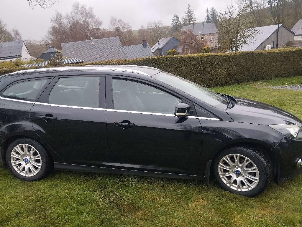 Ford Focus titanium 2200€, Autos, Ford, Focus, Euro 5, Achat, Boîte manuelle
