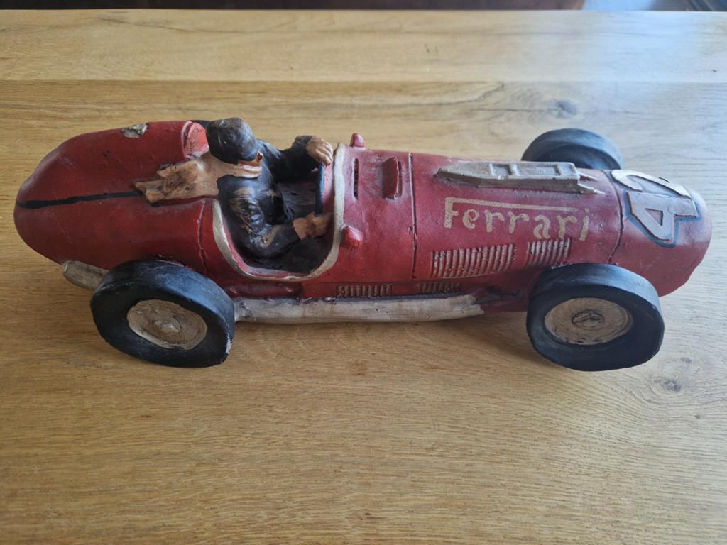 Houten vintage Ferrari racer, Enlèvement