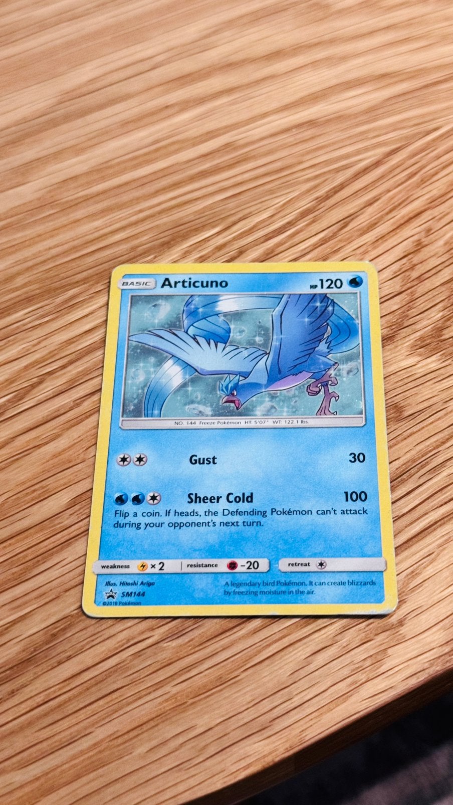 Articuno sm 144, Hobby en Vrije tijd, Verzamelkaartspellen | Pokémon, Ophalen of Verzenden, Zo goed als nieuw